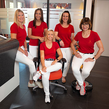 Teamfoto der Frauenarztpraxis Menden